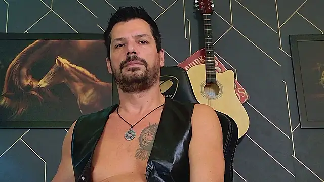 Snapshot of ChrisKox chatting on March 8, 6:01 pm ChrisKox online show from March 8, 6:01 pm