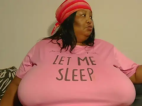 nancy111 online show from February 24, 1:31 pm