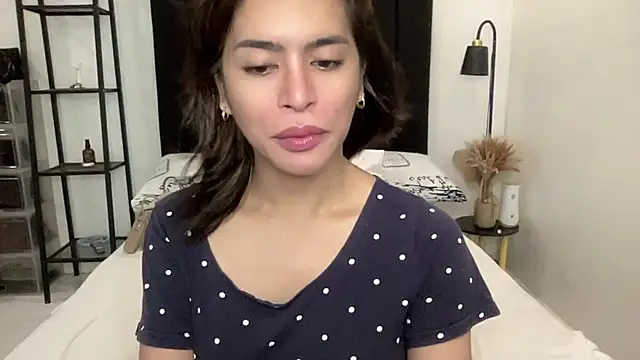 your bianca69 online show from June 8, 1:09 am