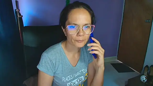 Snapshot of Nattyslave4U chatting on September 11, 9:59 pm Nattyslave4U online show from September 11, 9:59 pm