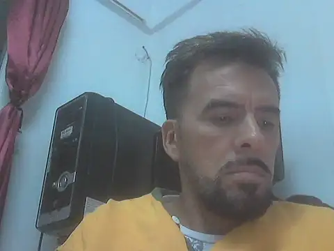 Snapshot of el_principe_hot chatting on October 30, 1:40 am el principe hot online show from October 30, 1:40 am