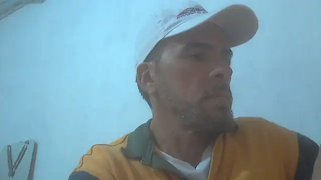 Snapshot of el_principe_hot chatting on January 9, 3:09 am el principe hot online show from January 9, 3:09 am