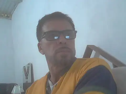 Snapshot of el_principe_hot chatting on February 22, 5:40 am el principe hot online show from February 22, 5:40 am