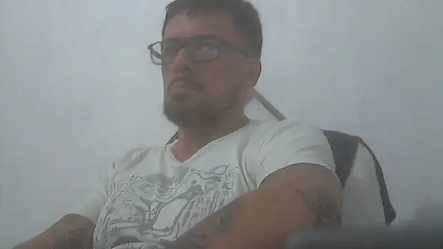 Snapshot of el_principe_hot chatting on March 13, 4:41 am el principe hot online show from March 13, 4:41 am