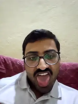 Snapshot of krishna8035 chatting on January 26, 3:58 pm krishna8035 online show from January 26, 3:58 pm