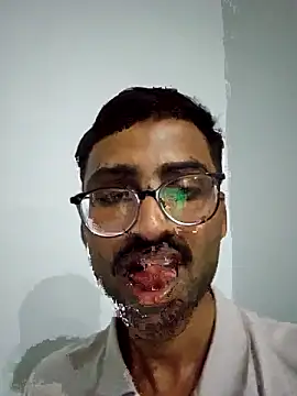 Snapshot of krishna8035 chatting on March 2, 2:00 pm krishna8035 online show from March 2, 2:00 pm