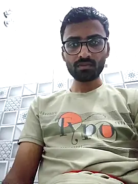 Snapshot of krishna8035 chatting on October 4, 5:16 am krishna8035 online show from October 4, 5:16 am