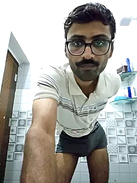 Snapshot of krishna8035 chatting on October 24, 5:20 pm krishna8035 online show from October 24, 5:20 pm