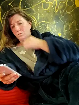 Snapshot of Natali_UA chatting on December 19, 9:38 am Natali UA online show from December 19, 9:38 am