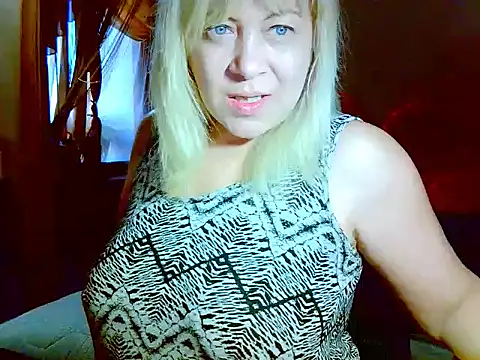 AgoniA7 online show from April 25, 3:53 am