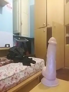 Snapshot of Elodie76 chatting on September 8, 6:51 pm Elodie76 online show from September 8, 6:51 pm