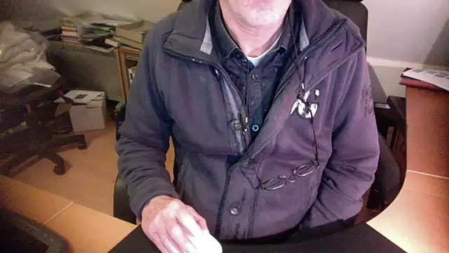 outlaw200 online show from January 3, 7:39 pm