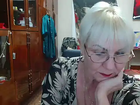 JenaCheim online show from December 26, 6:52 am