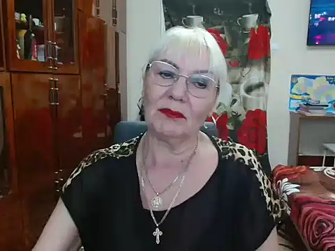 JenaCheim online show from March 12, 6:07 am