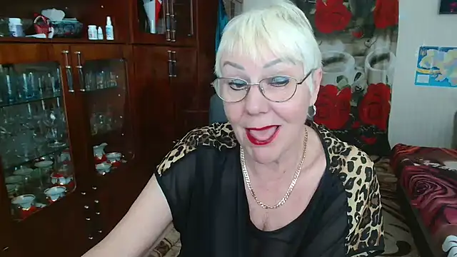 JenaCheim online show from March 24, 8:08 am