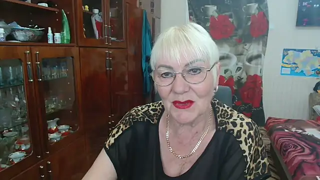 JenaCheim online show from April 29, 6:06 am