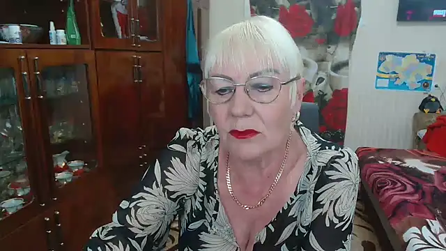 JenaCheim online show from May 2, 5:23 am