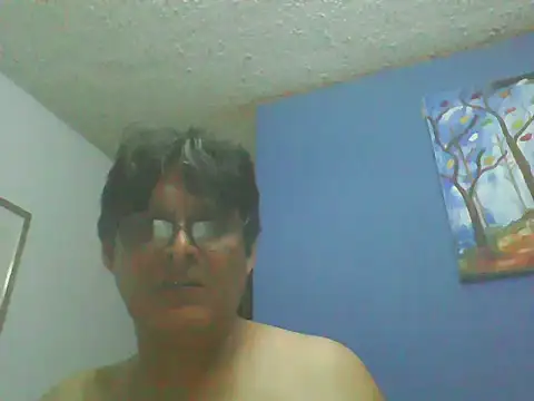 Snapshot of AdultAgency chatting on February 17, 11:55 pm AdultAgency online show from February 17, 11:55 pm