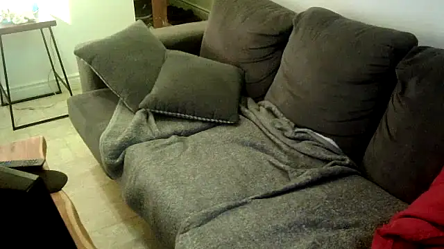 Truganini1 online show from January 18, 10:35 pm