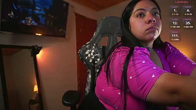 Snapshot of coraline_latin chatting on June 11, 11:58 pm coraline latin online show from June 11, 11:58 pm