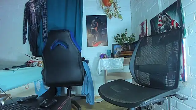 Zack Grey online show from February 22, 2:19 pm