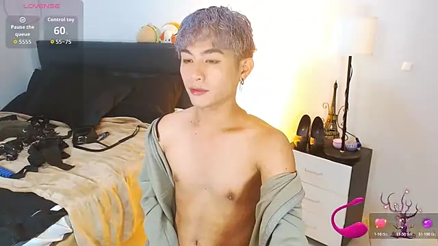 WildestTwink online show from April 10, 6:45 pm