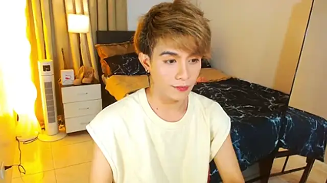 WildestTwink online show from July 14, 1:17 pm