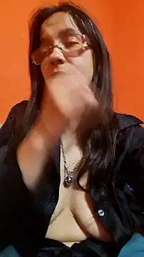 Snapshot of rposhta1991 chatting on May 22, 7:19 pm rposhta1991 online show from May 22, 7:19 pm