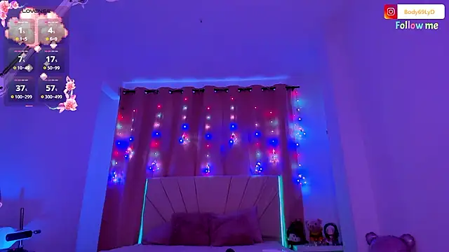 Body69ld online show from January 18, 10:13 pm