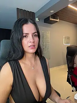 Snapshot of Carolina_Novoa chatting on July 25, 10:40 pm Carolina Novoa online show from July 25, 10:40 pm