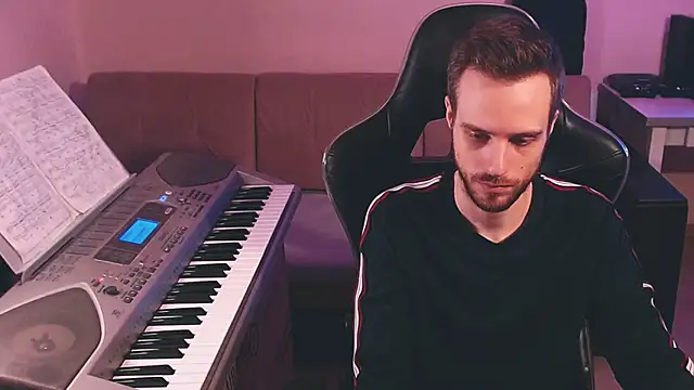 Sweetparker online show from September 12, 3:45 pm