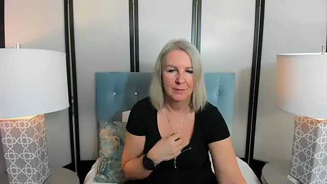 EricaTop online show from February 1, 6:10 am