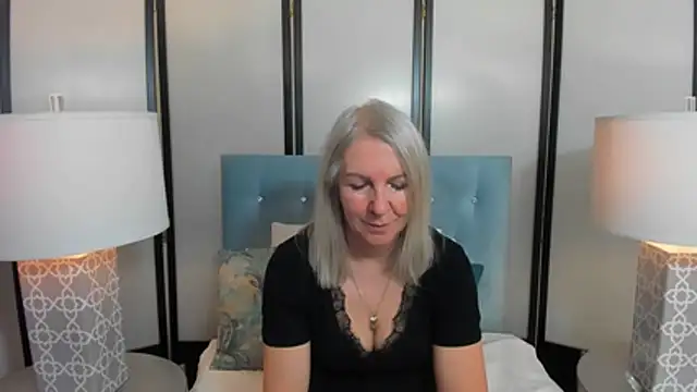 EricaTop online show from February 28, 6:14 am