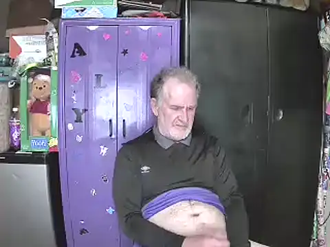 Sweet Sexy1963 online show from December 21, 4:09 am