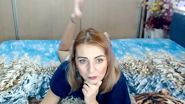 Snapshot of MirabelaSweet chatting on February 18, 6:26 am MirabelaSweet online show from February 18, 6:26 am