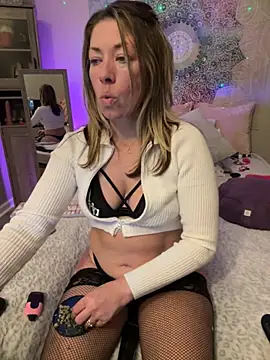  NinaLuvSins  online show from October 26, 12:27 am