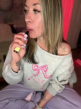  NinaLuvSins  online show from April 29, 12:59 am