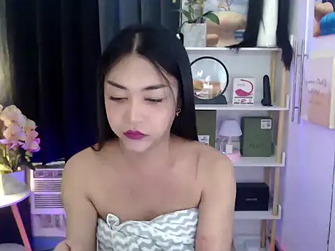 AsianMariaTs online show from December 13, 1:33 pm