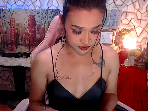 AsianMariaTs online show from April 30, 2:12 pm