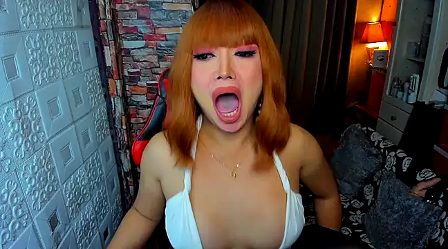 Snapshot of tssexylover chatting on March 2, 3:48 pm tssexylover online show from March 2, 3:48 pm