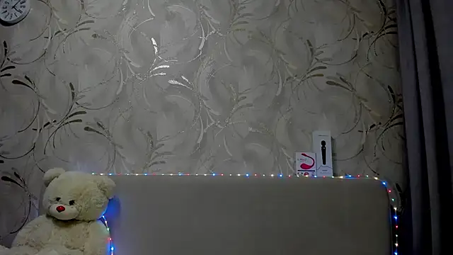 Snapshot of Malika_Lisan chatting on March 2, 12:53 am Malika Lisan online show from March 2, 12:53 am