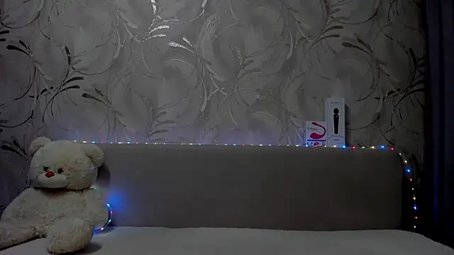 Snapshot of Malika_Lisan chatting on March 21, 1:45 am Malika Lisan online show from March 21, 1:45 am