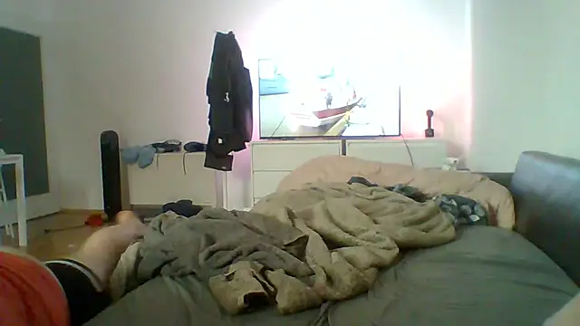 Snapshot of geiler-fickhengst455 chatting on December 8, 9:57 am geiler-fickhengst455 online show from December 8, 9:57 am