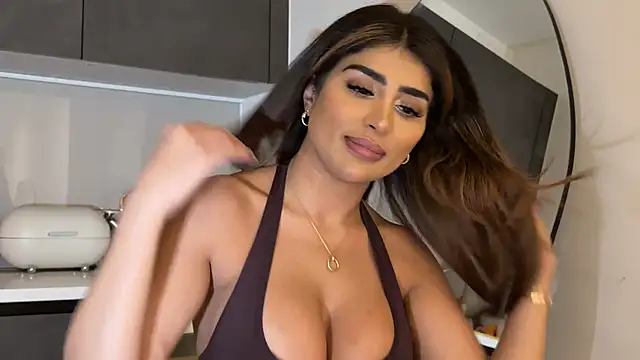 ArabicBarbie online show from January 8, 11:51 pm