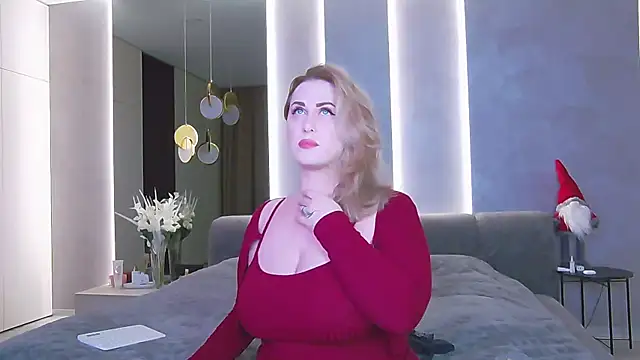 Snapshot of Sinful_Eyes chatting on December 8, 12:52 pm Sinful Eyes online show from December 8, 12:52 pm