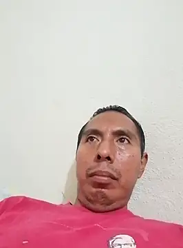 Snapshot of desnudo_Sexoxo chatting on December 15, 12:29 am desnudo Sexoxo online show from December 15, 12:29 am