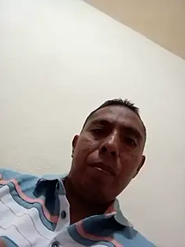 Snapshot of desnudo_Sexoxo chatting on December 22, 7:42 pm desnudo Sexoxo online show from December 22, 7:42 pm