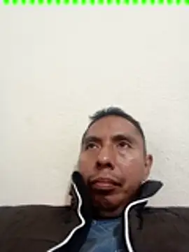 Snapshot of desnudo_Sexoxo chatting on December 28, 3:47 am desnudo Sexoxo online show from December 28, 3:47 am