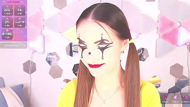 LexiKiss online show from October 3, 5:26 am