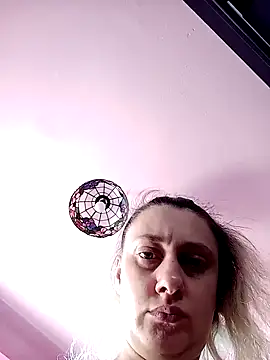 SexyAmanda32 online show from March 20, 11:05 am